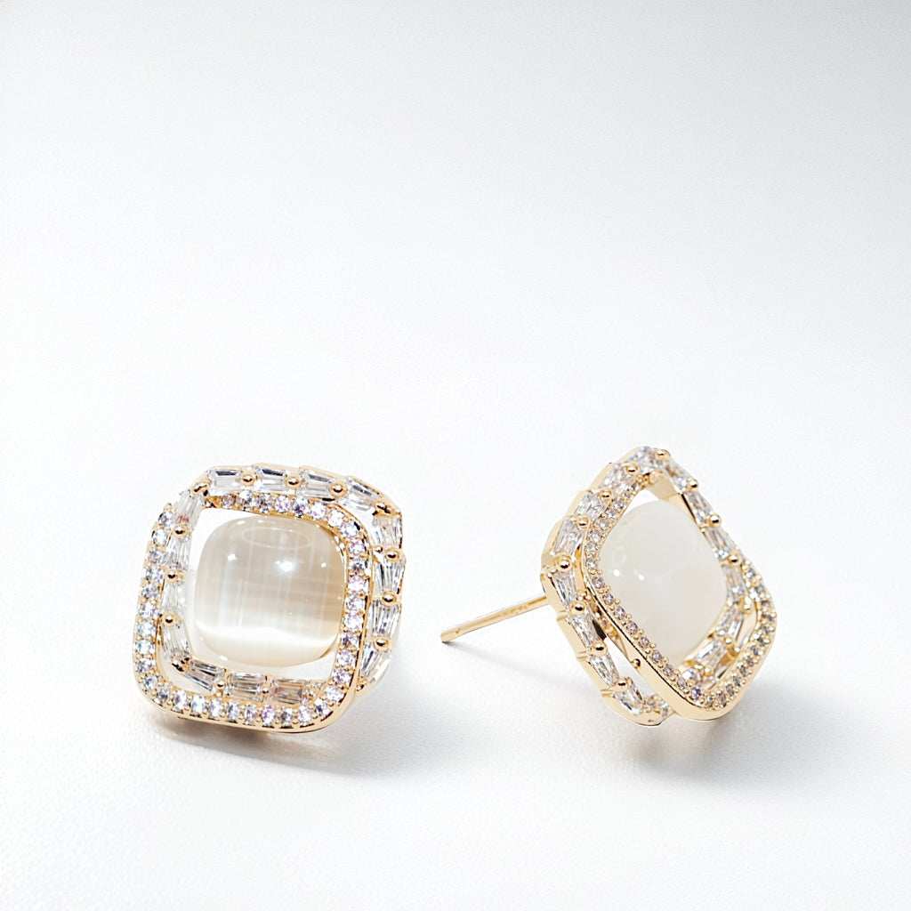 POISE – Silk Halo Stud