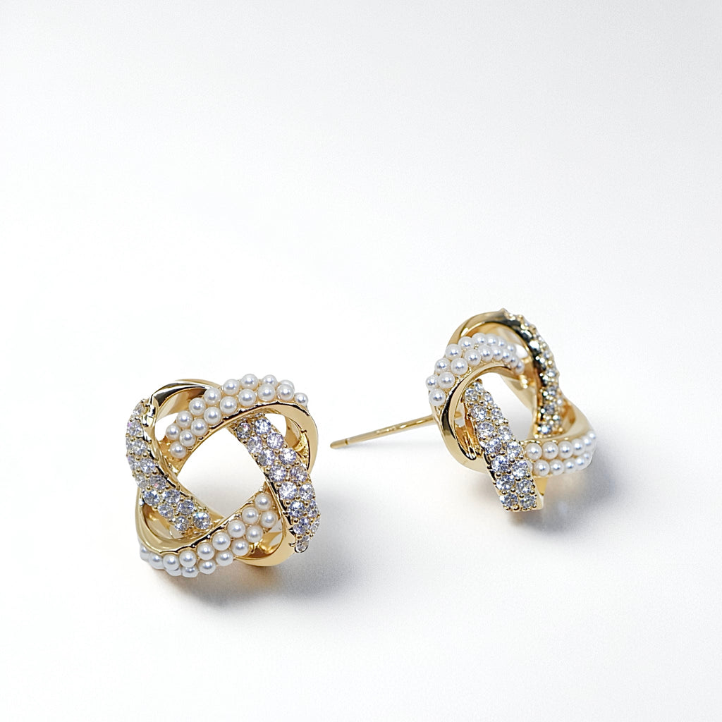 REGAL – Imperial Knot Stud