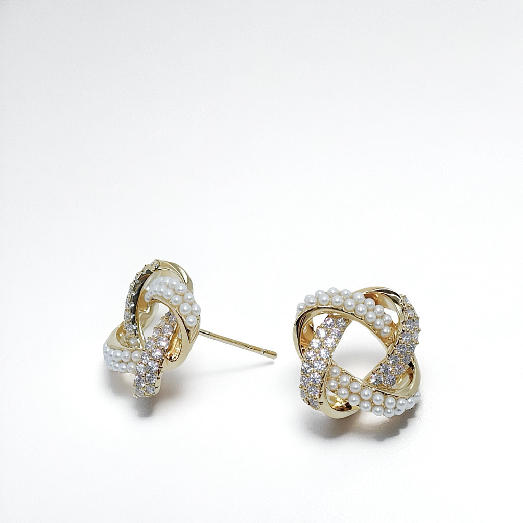 REGAL – Imperial Knot Stud