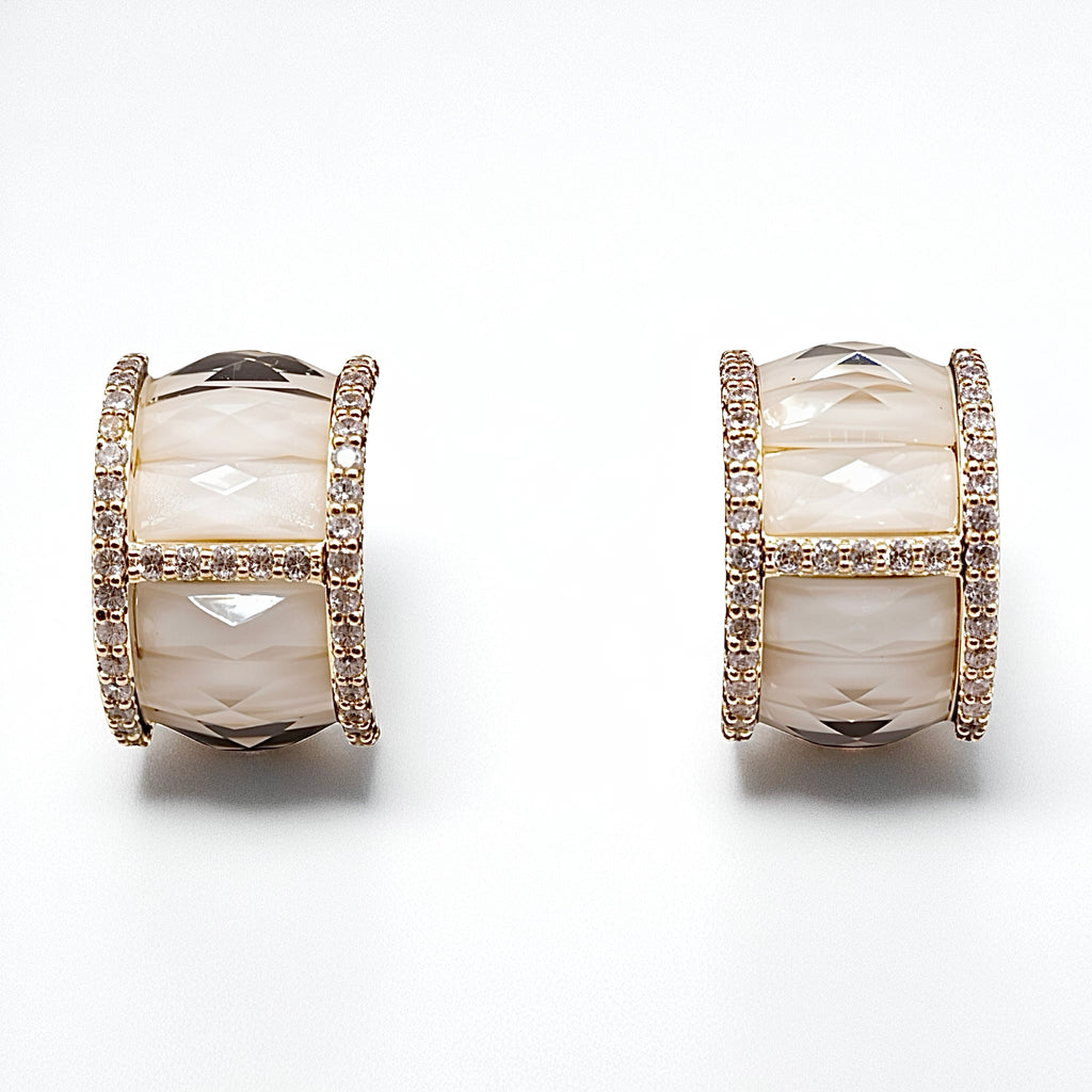 POISE – Silk Frame Hoop