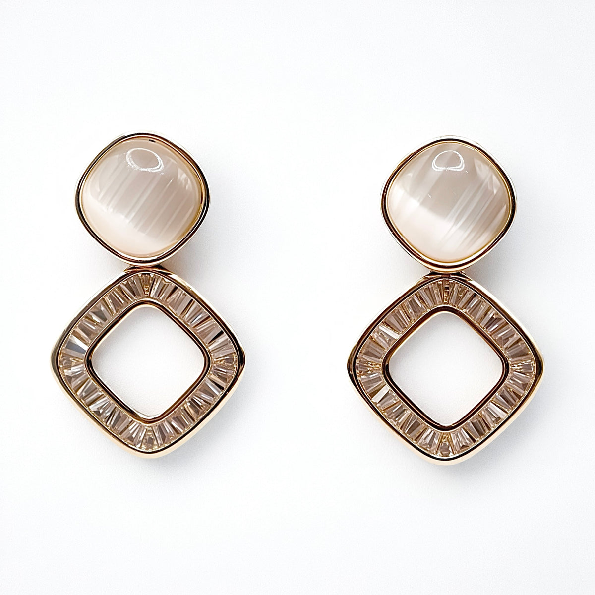 POISE – Silk Geometric Drop