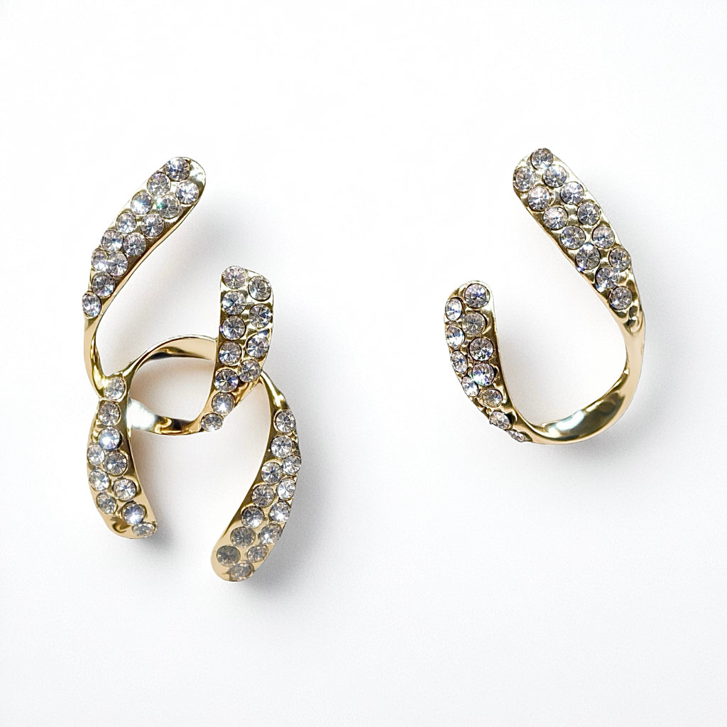 SIGNATURE – Gold Asymmetric Curve Drop