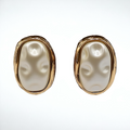 REGAL – Pearl Signet Stud